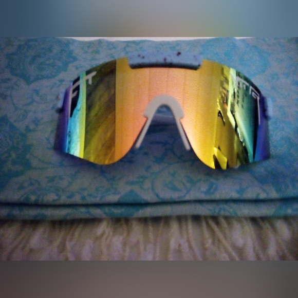 Fit Viter U.V.400 Polarized multicolor Sunglasses w/ adjustable E~Spot & Frames - Picture 2 of 11